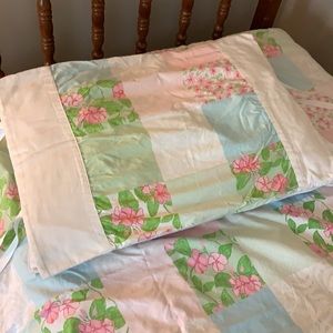 Lilly Pulitzer twin bedding set